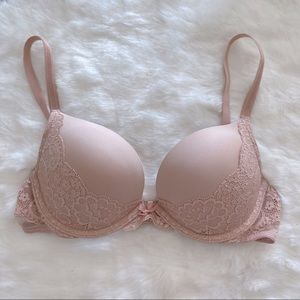 Victoria’s Secret nude lace dream angels plunge bra 32B